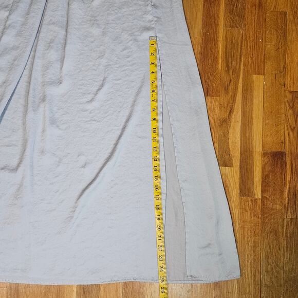 Victorias‎ Secret Satin Maxi Skirt Womens 6 Silver Gray High Waist Slit Lounge - Picture 10 of 10